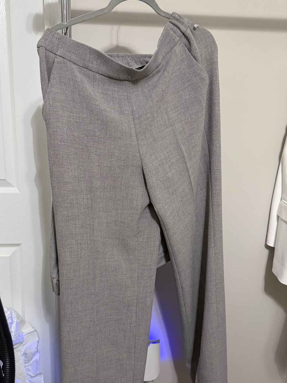 Kasper Light Gray Straight-Leg Trousers